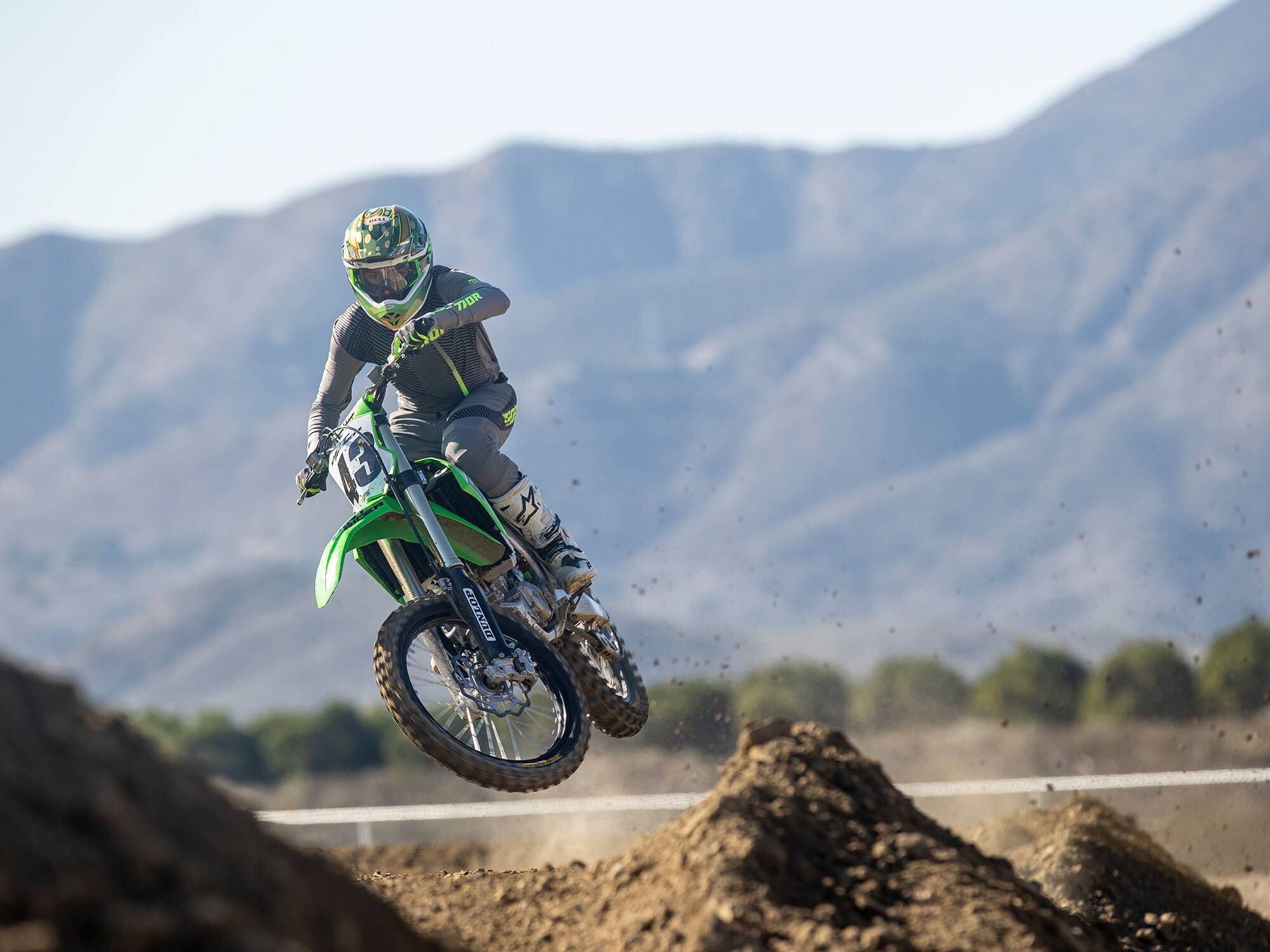 Kawasaki KX 450 (Motocross) - Modelo 2022/2023 » Motos O Km » Todas