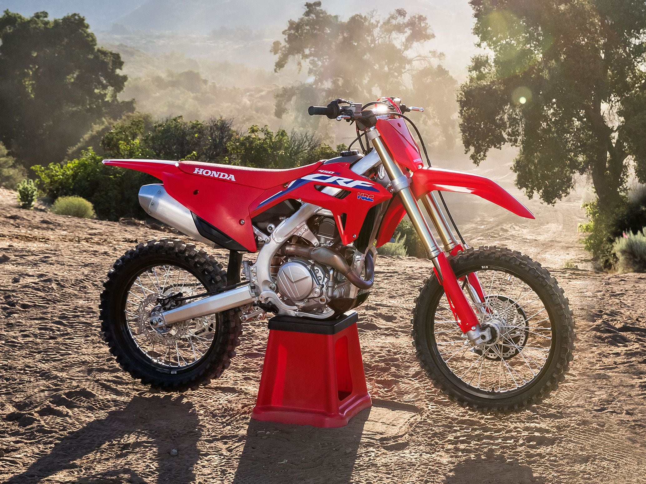 The 2021 Honda CRF450R will be available in September 2020 for $9,599.