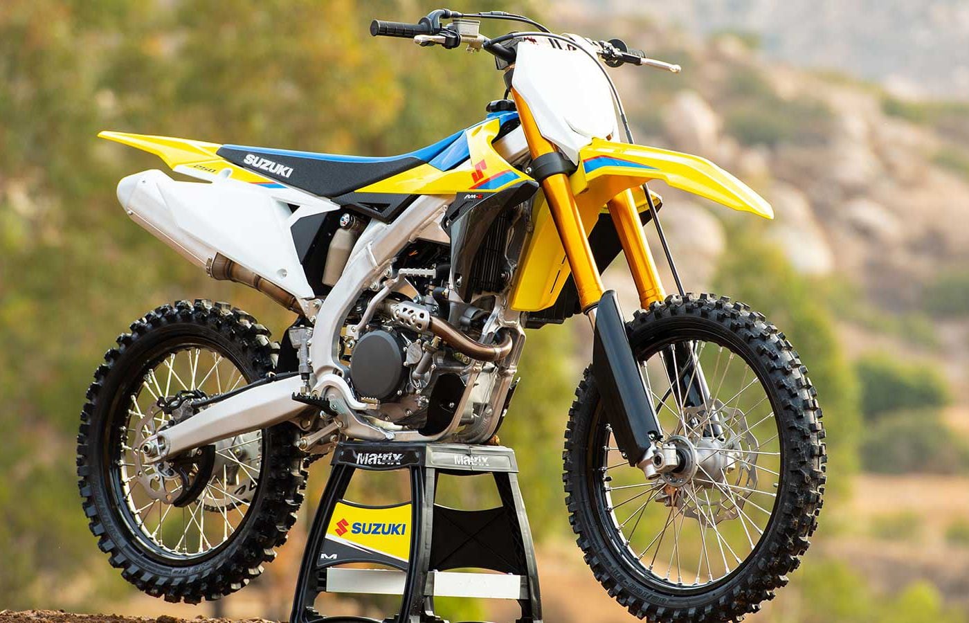 2019 Suzuki RM-Z250 Unveiled | Dirt Rider