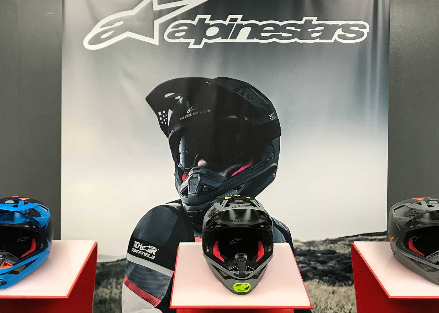 Alpinestars Unveils 2019 Protective Gear Dirt Rider