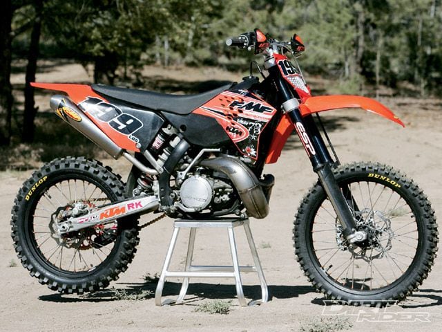 FMF's 199lb 2008 KTM 250 SX - Crazy Light! - Dirt Rider Magazine 