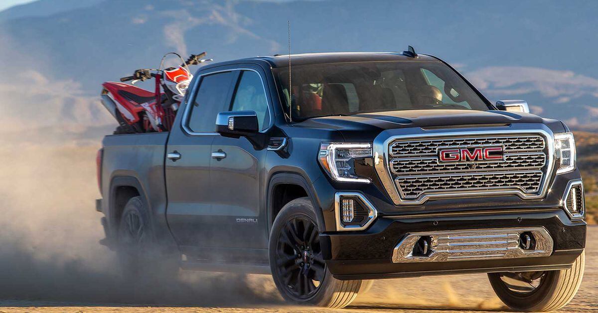 2020 GMC Sierra 1500 Denali CarbonPro Edition Review | Dirt Rider