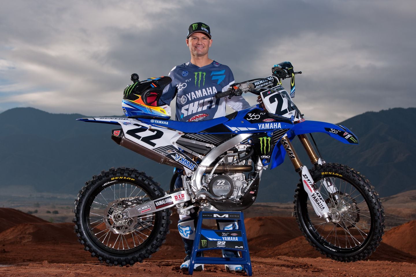 Yamaha U.S. Re-introduces Factory Supercross Team With Chad Reed Proudly  Racing A YZ450F