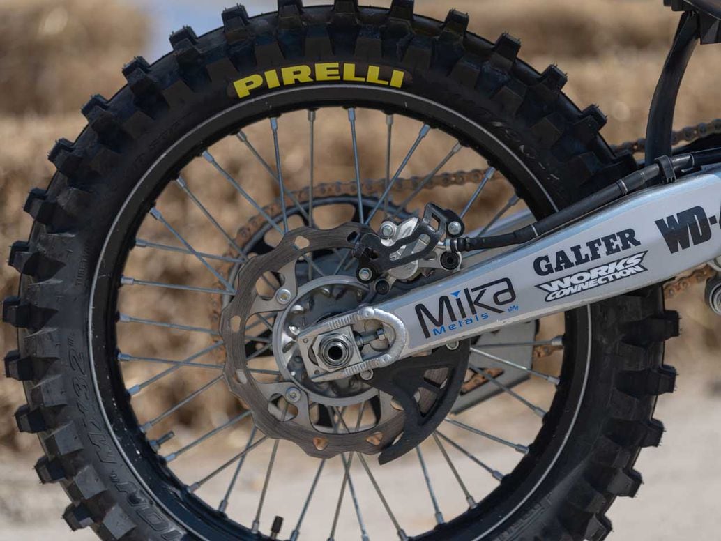 Preston Kilroy’s Suzuki RM-Z250 Galfer rotors and braking components.